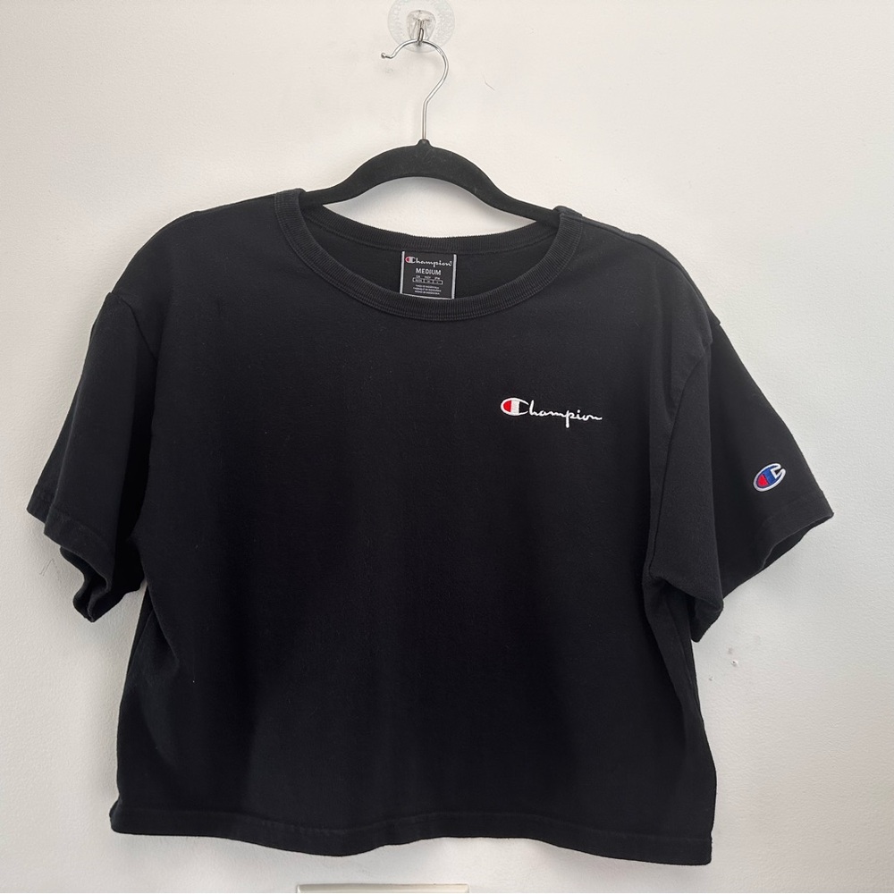 Champion Heritage cropped woman’s tee, embroidered logo black size medium